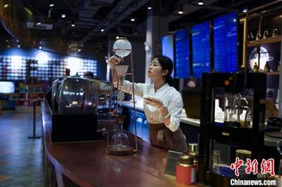 云南勐海:茶科技助力普洱茶“出海”“出圈”